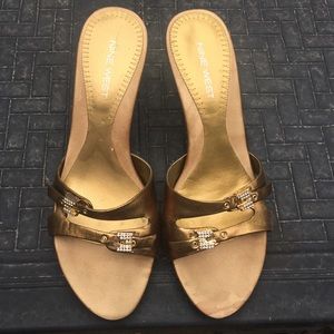 Nine West Open toe mules in 7.5